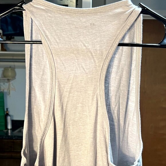 Under Armour Loose Fit Heather Grey Tank Top SZ Large - Picture 4 of 4